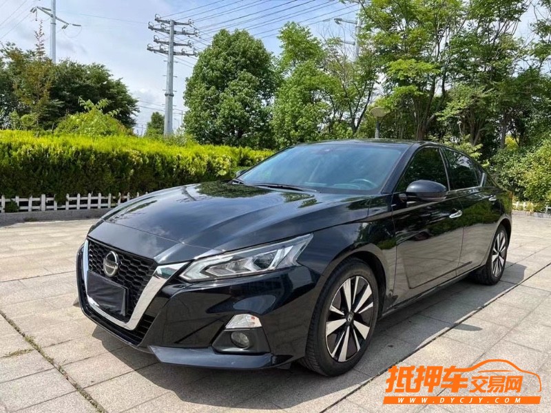 鹽城20年日產天籟5