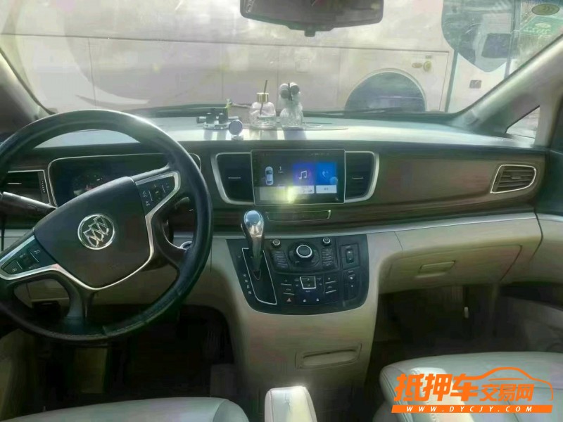 天津14年别克GL87