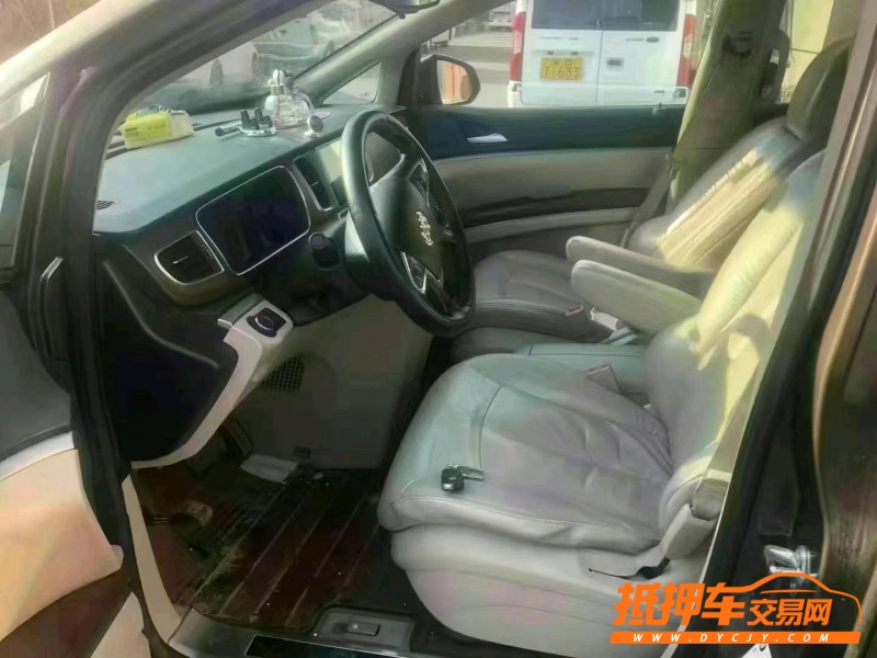 天津14年别克GL88