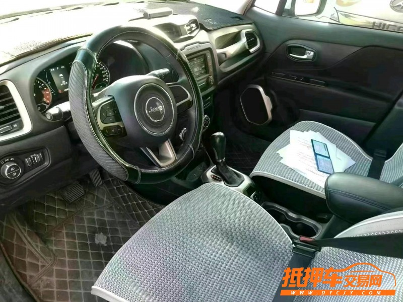 天津19年Jeep自由俠2