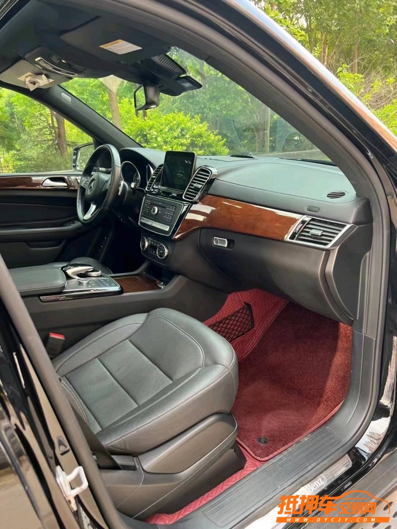 邢台17年奔驰GLS2