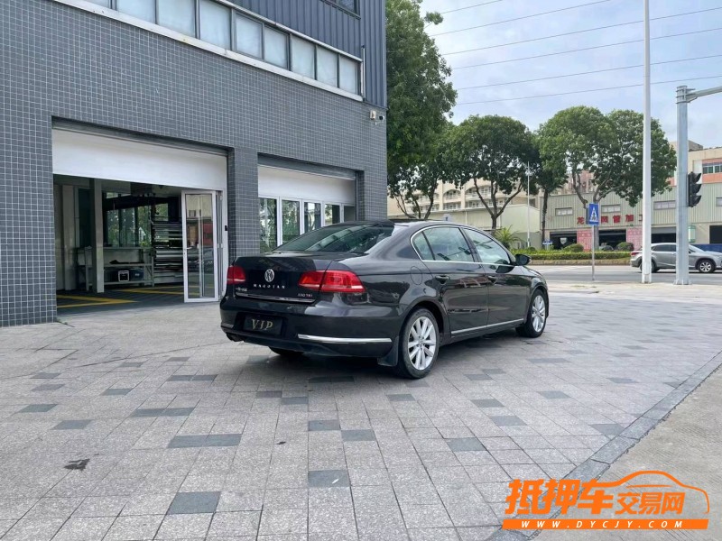 东莞14年大众迈腾7
