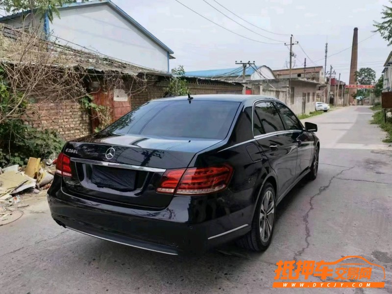 新鄉13年奔馳E8