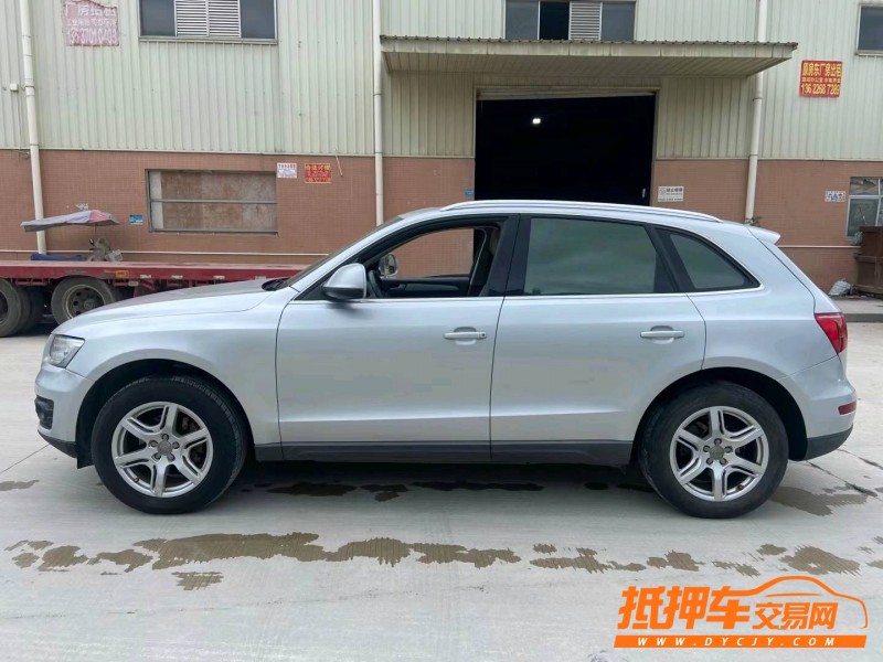 东莞11年奥迪Q58