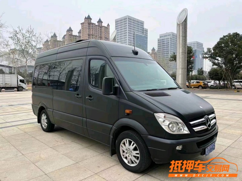 潍坊13年奔驰斯宾特2