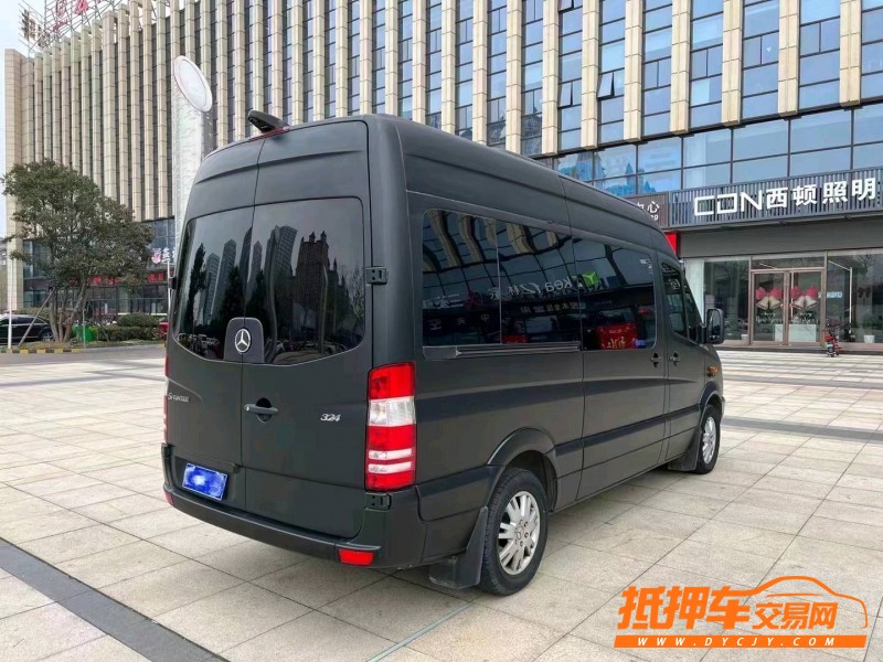 潍坊13年奔驰斯宾特7