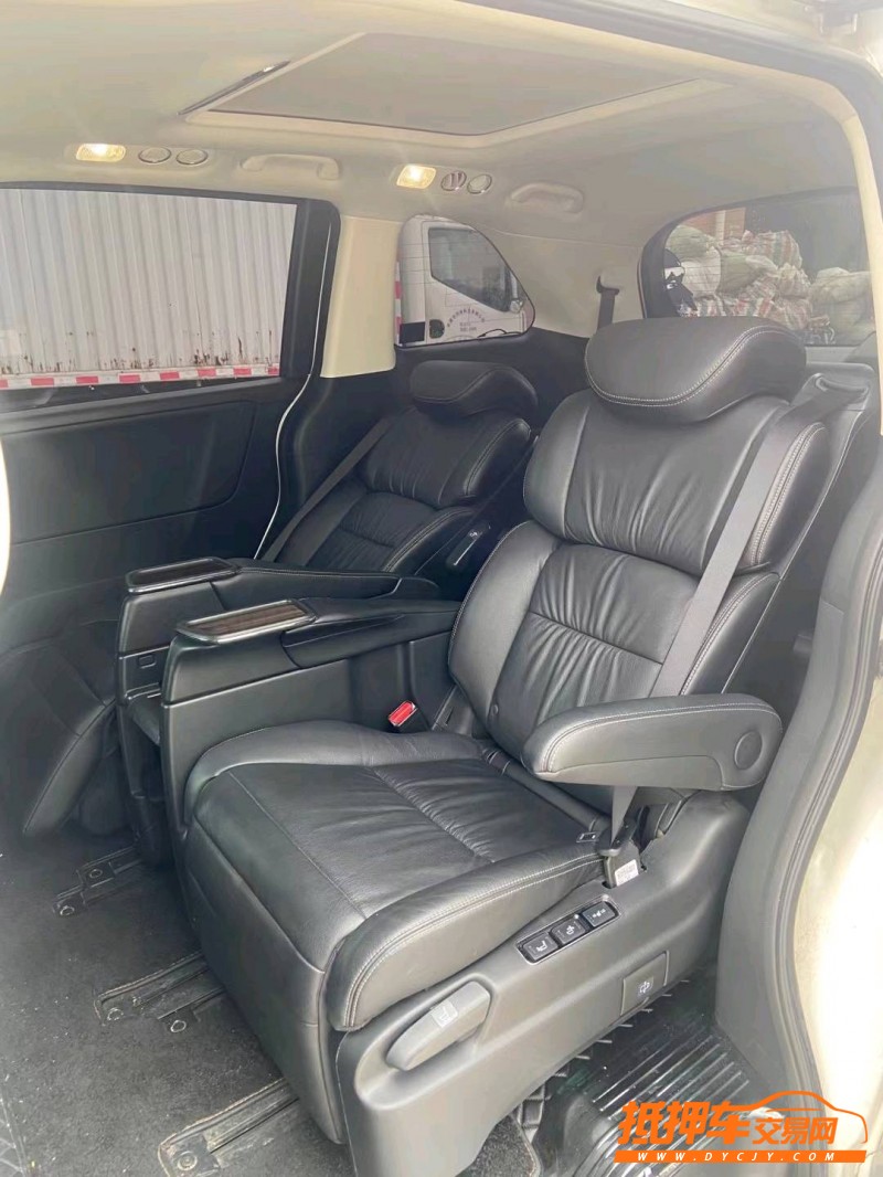 东莞19年本田艾力绅5