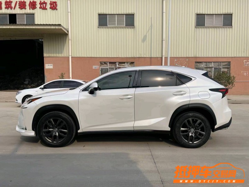东莞16年雷克萨斯NX1