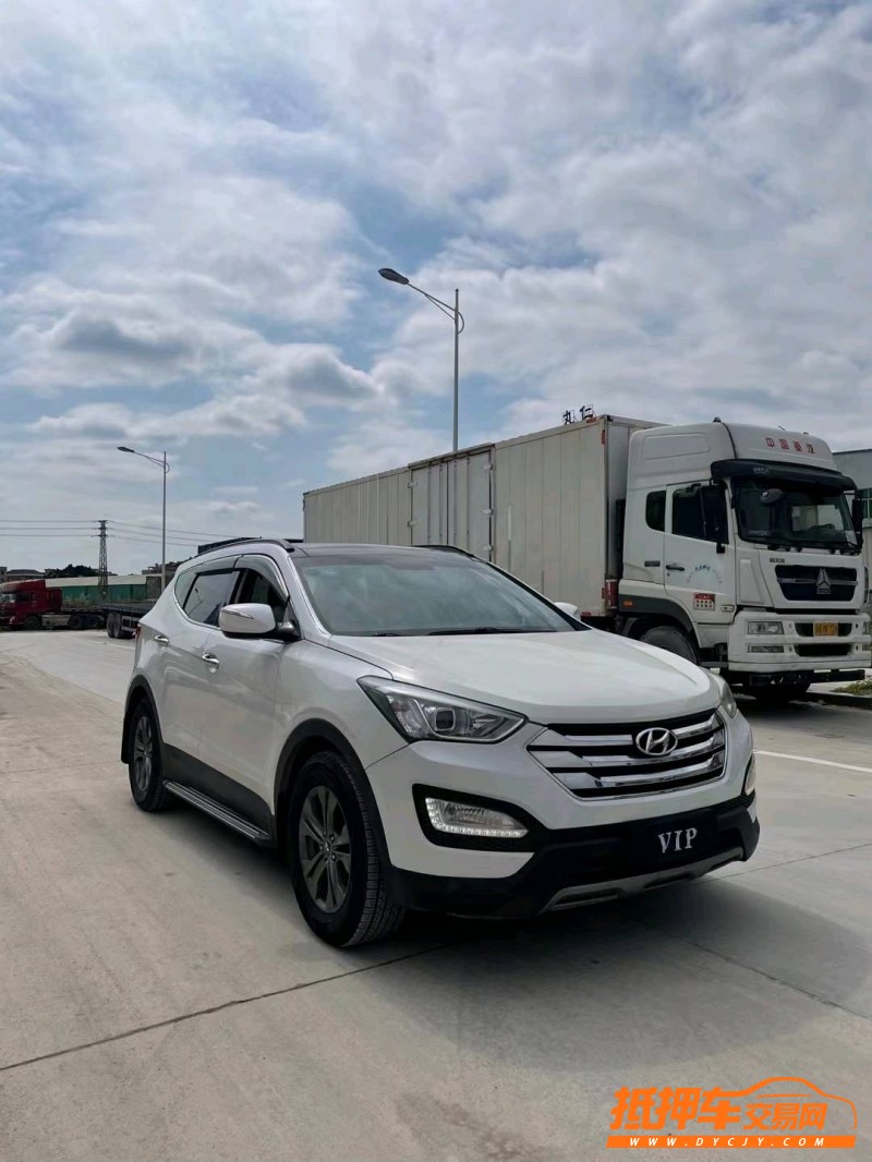 东莞13年现代全新胜达8