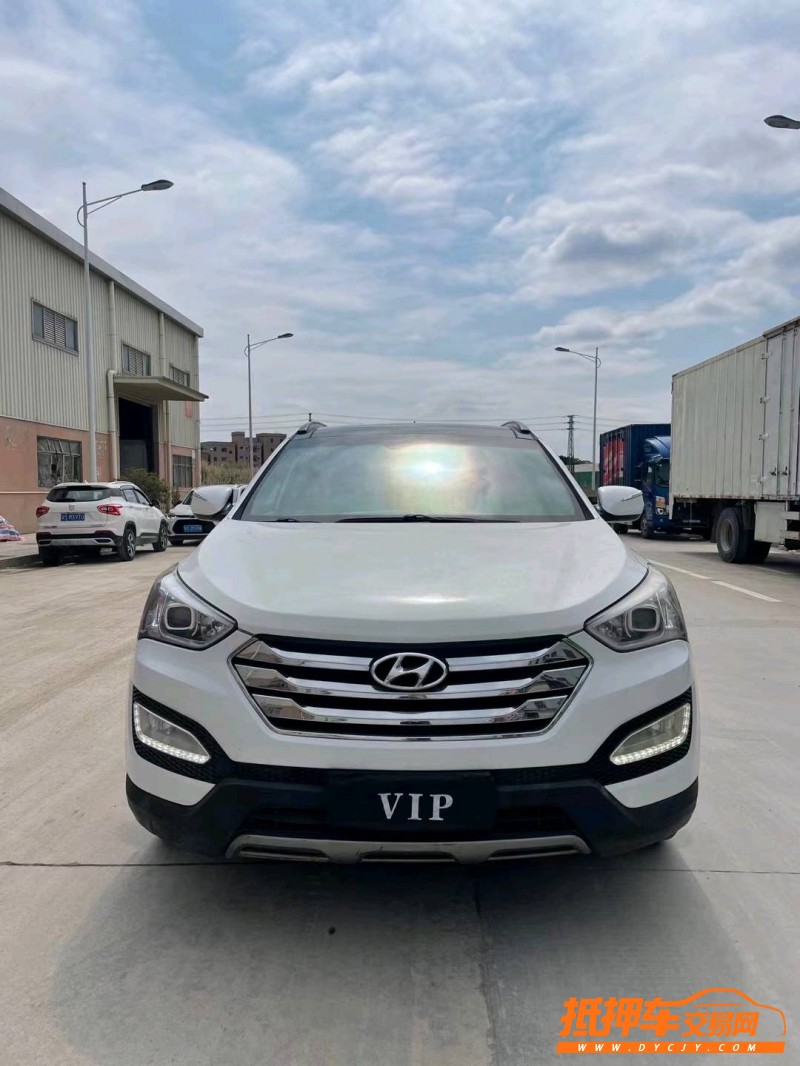 东莞13年现代全新胜达9