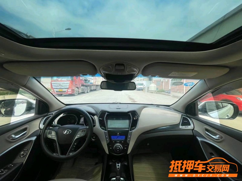 东莞13年现代全新胜达4