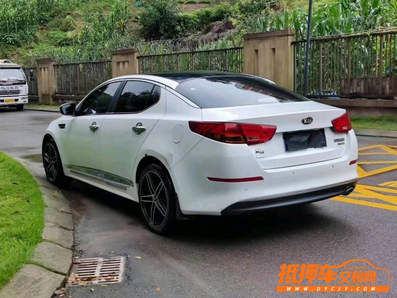 重慶13年起亞K52