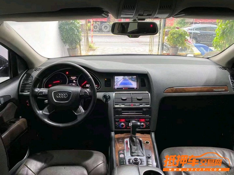 固原12年奧迪Q74