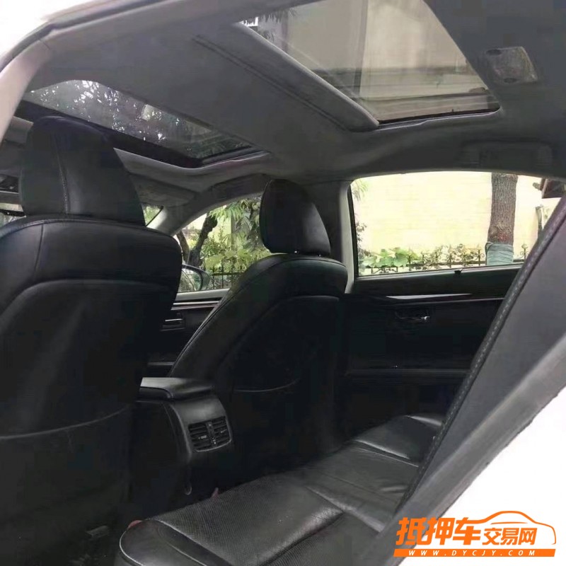 徐州13年雷克萨斯ES5