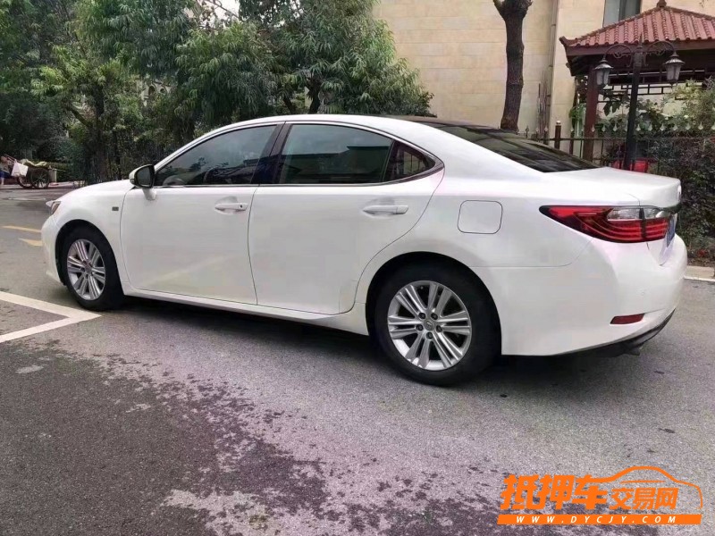徐州13年雷克萨斯ES6