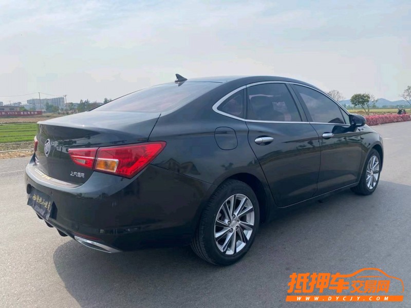 徐州17年别克威朗3