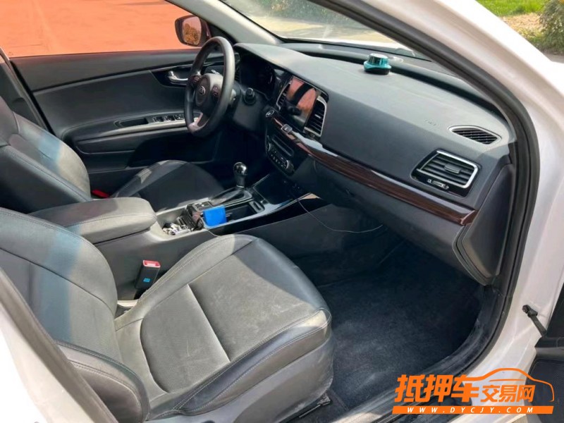鹽城17年起亞K49