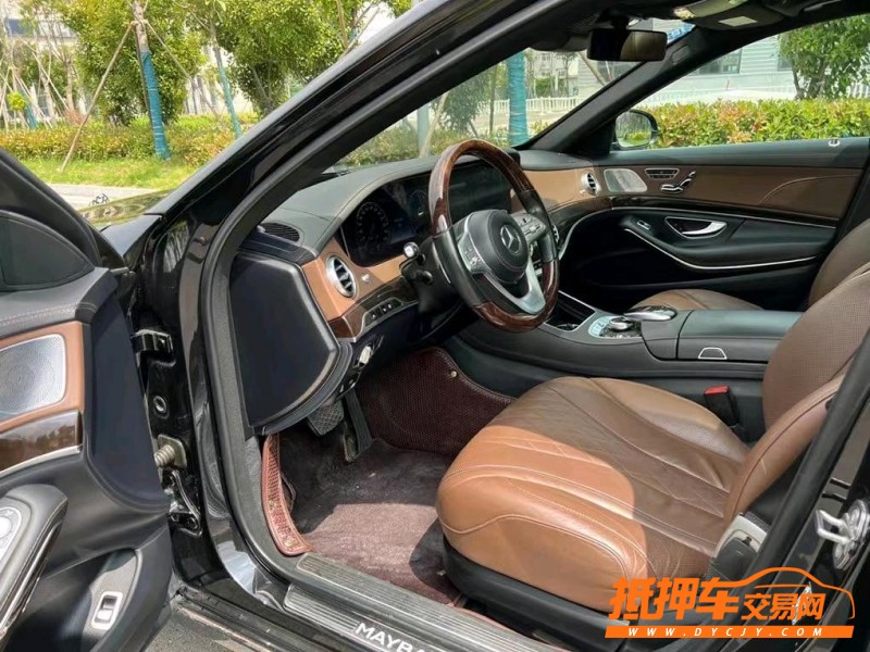 盐城18年奔驰迈巴赫S级4