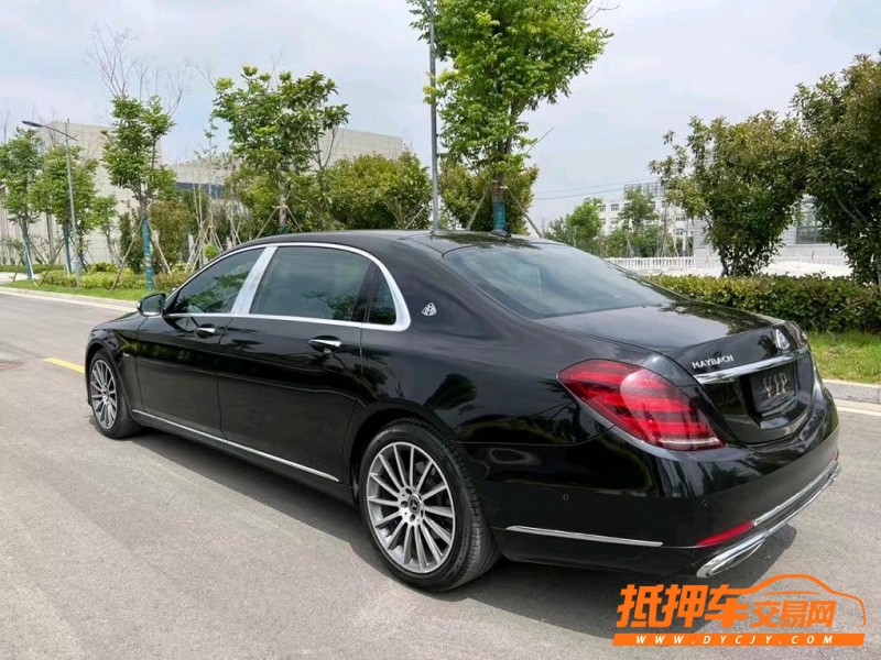 盐城18年奔驰迈巴赫S级2