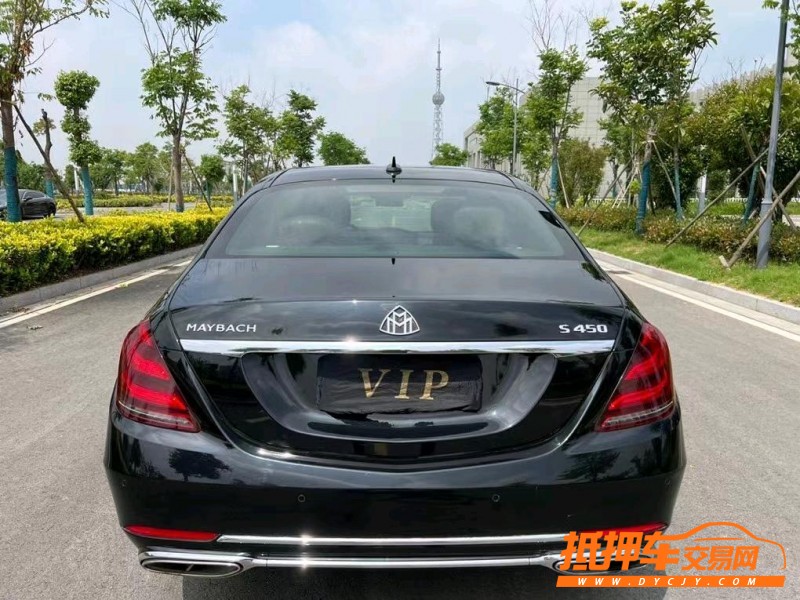 盐城18年奔驰迈巴赫S级1