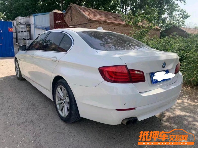 北京13年宝马5系8