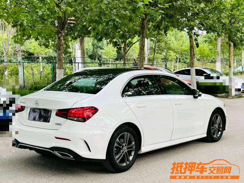 聊城20年奔驰A8
