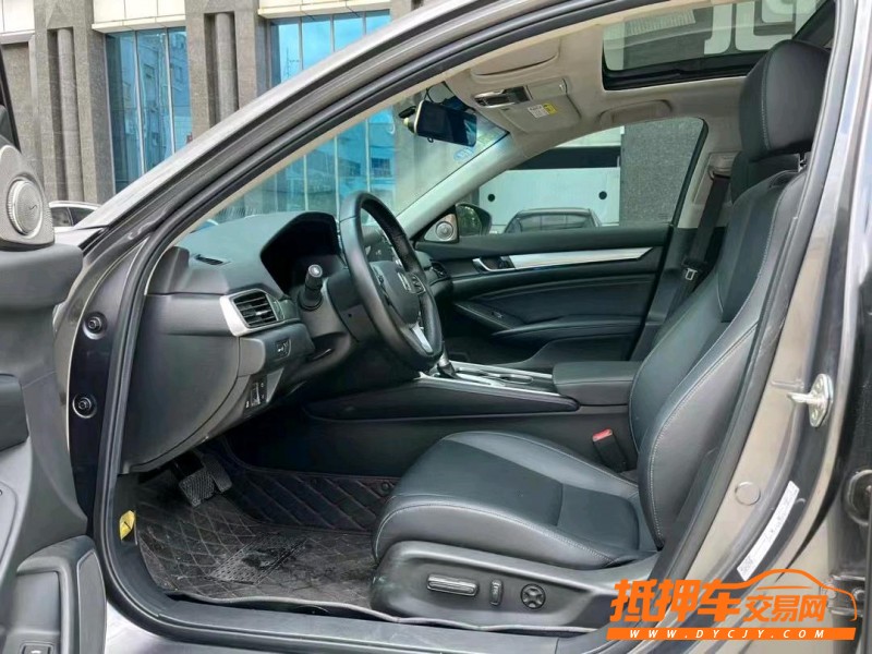 东莞19年本田雅阁7