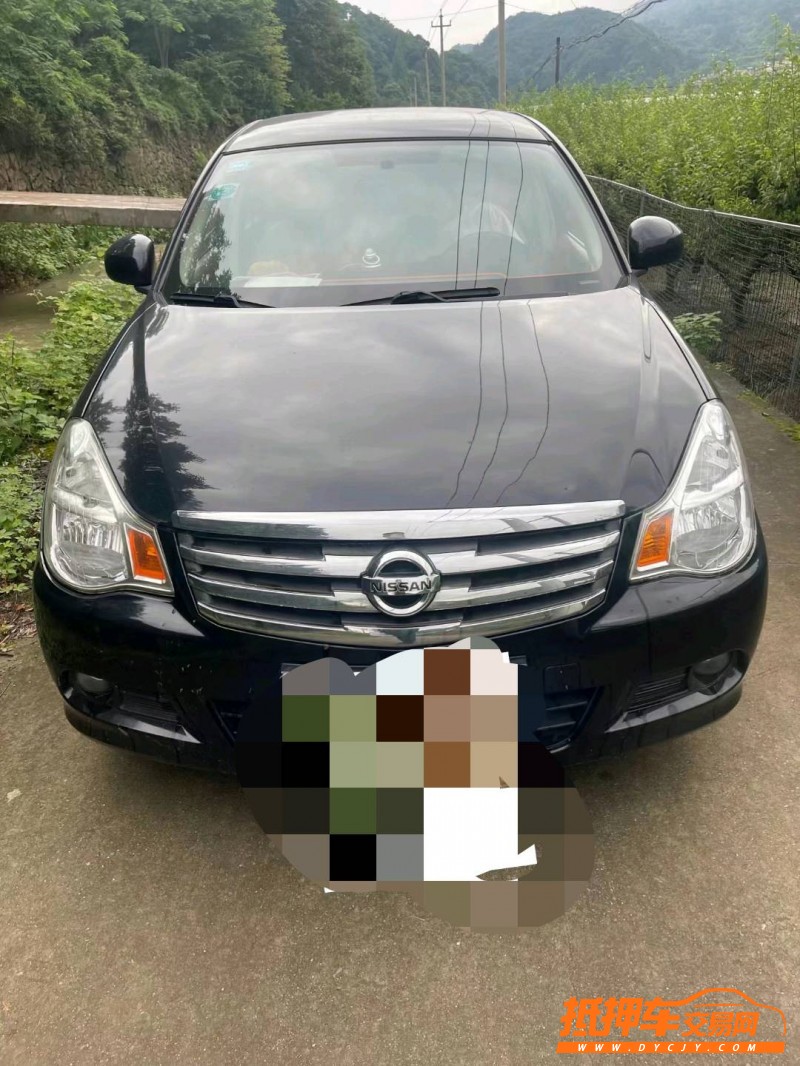 邯鄲13年日產軒逸1