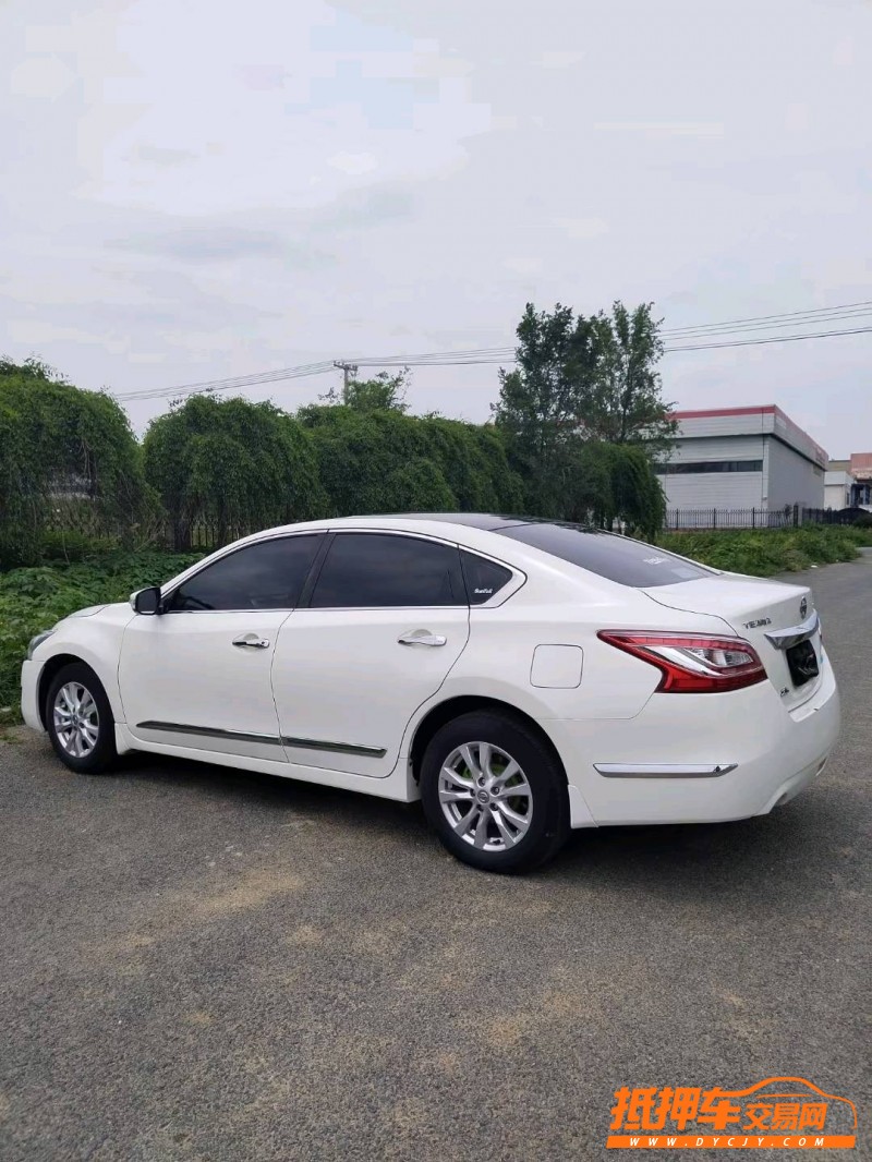 沈陽15年日產天籟4