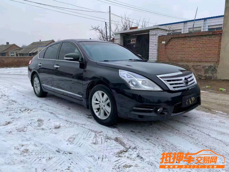 沈陽12年日產天籟3