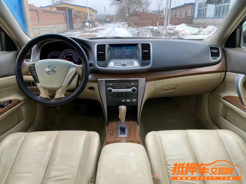 沈陽12年日產天籟5