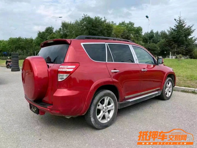 沈阳11年丰田RAV44