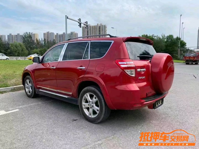 沈阳11年丰田RAV47