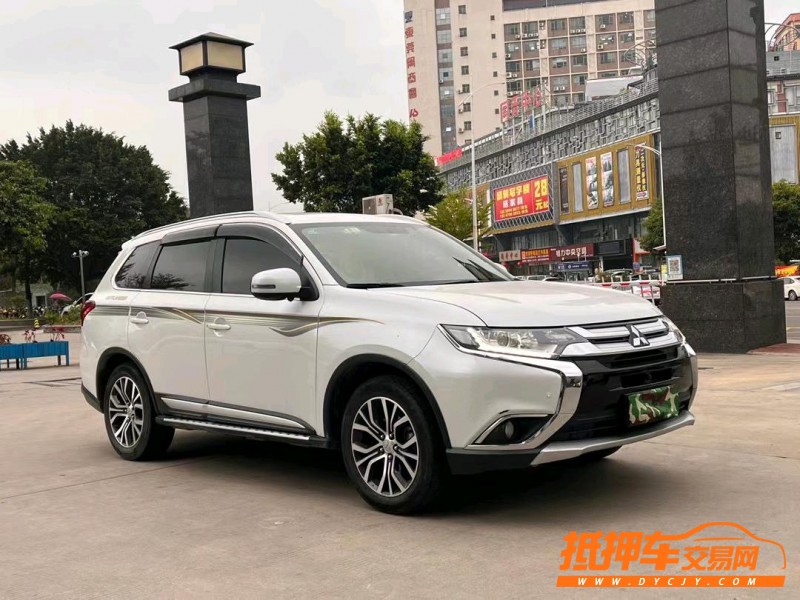 东莞18年三菱欧蓝德2