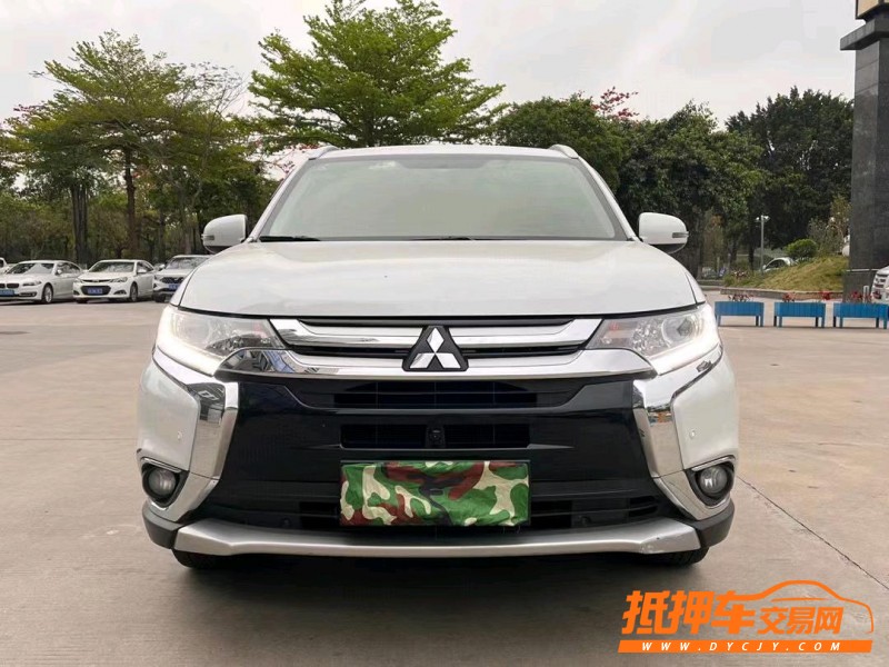 东莞18年三菱欧蓝德1
