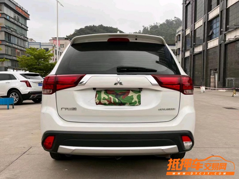 东莞18年三菱欧蓝德8