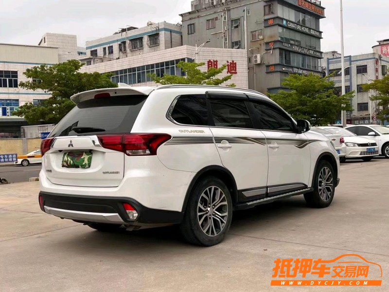 东莞18年三菱欧蓝德7