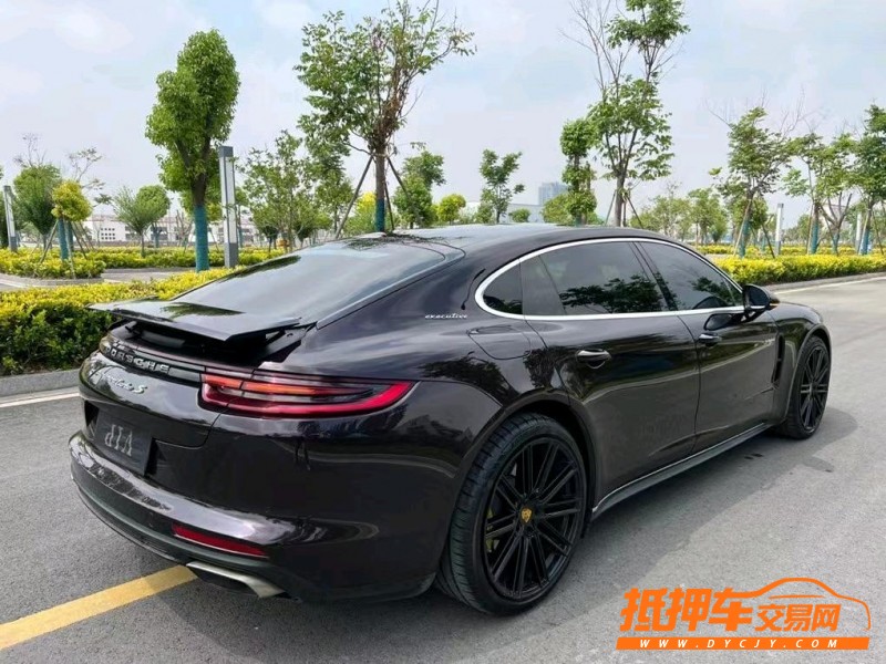 鹽城18年保時捷Panamera新能源6
