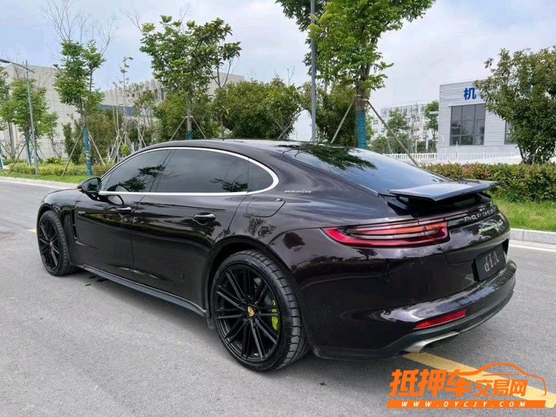 鹽城18年保時捷Panamera新能源2