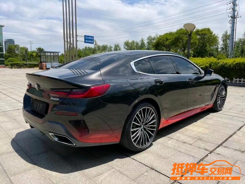 盐城21年宝马8系8