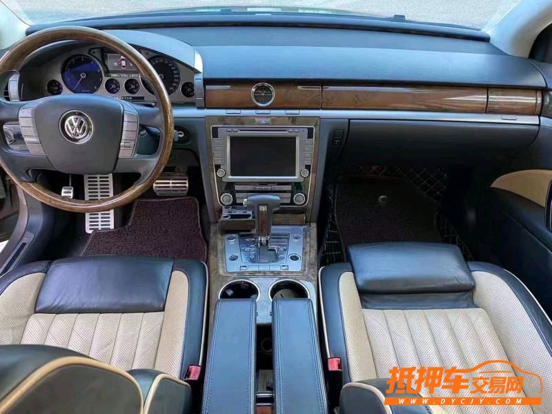 烟台12年大众辉腾4