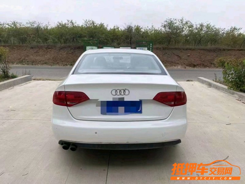 潍坊12年奥迪A4L2