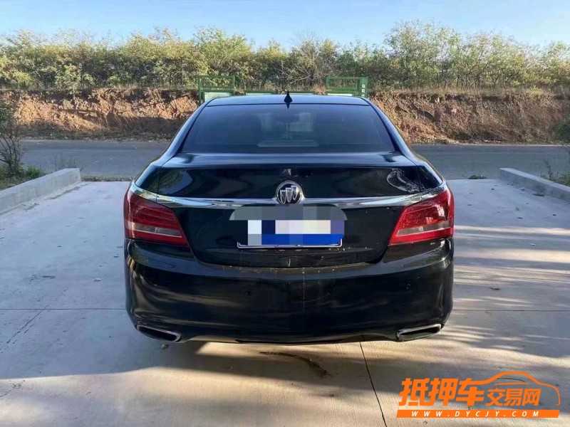 潍坊13年别克君越2