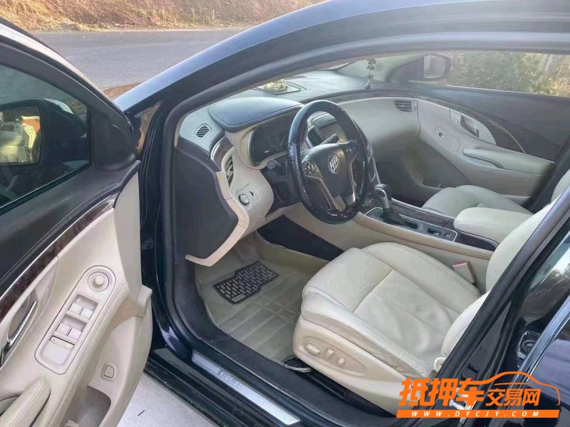 潍坊13年别克君越6