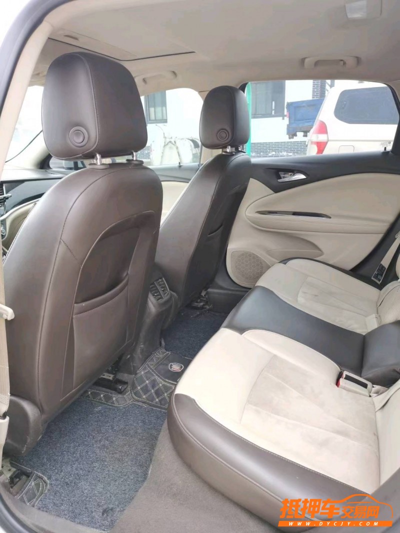 徐州17年别克威朗5
