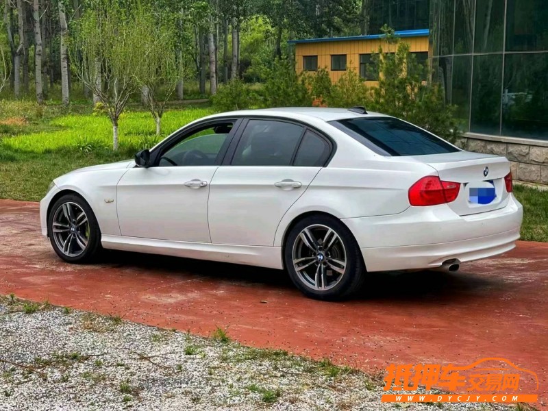 潍坊10年宝马3系4