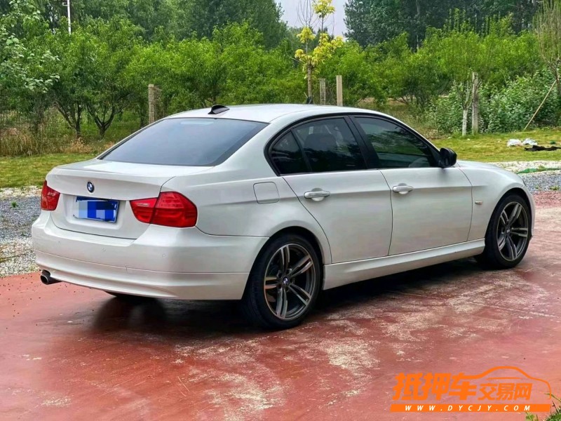 潍坊10年宝马3系7