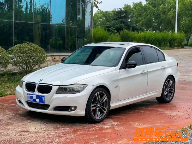 潍坊10年宝马3系8