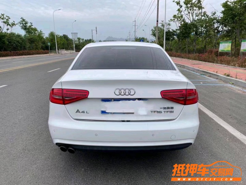 烟台17年奥迪A4L6