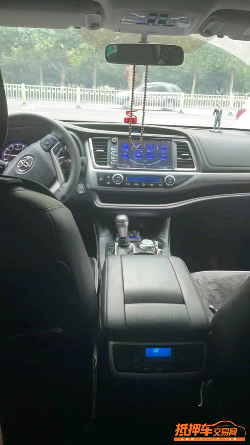 潍坊16年丰田卡罗拉3